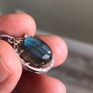 emstone pendant and chain